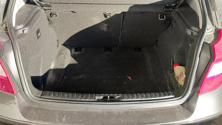 2005 BMW 1 SERIES RIGHT REAR DOOR LOCK, E87, HATCH, 10/04-12/11 51227202148 DOOR BOOT GATE LOCK