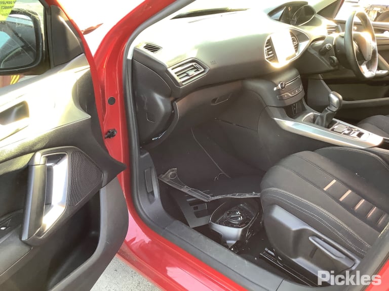 2016 PEUGEOT 308 T9, LED, W/ DAYTIME RUNNING LAMP TYPE, 10/14-06/17 9800546480 LEFT HEADLAMP