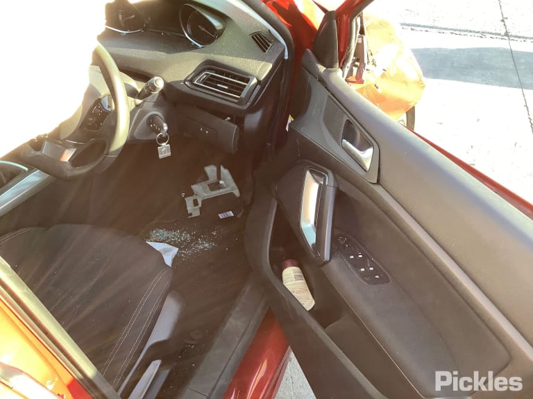 2016 PEUGEOT 308 T9, 10/14-05/21  MISC SWITCH RELAY