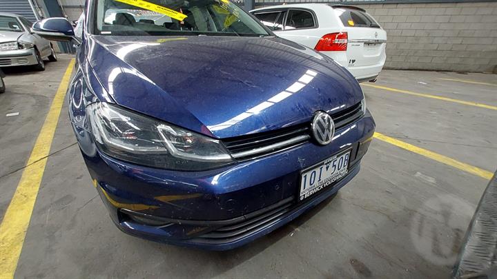 2018 VOLKSWAGEN GOLF GEN 7, HIGHLINE/R LINE, LED TYPE, 03/17-08/20 5G2941774 RIGHT HEADLAMP