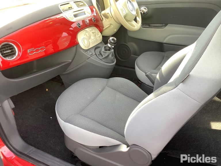 2014 FIAT 500 KNEE, 03/08- 735452888 RIGHT AIRBAG