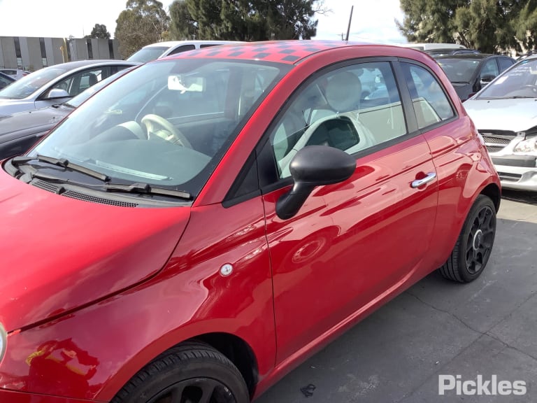 2014 FIAT 500 KNEE, 03/08- 735452888 RIGHT AIRBAG