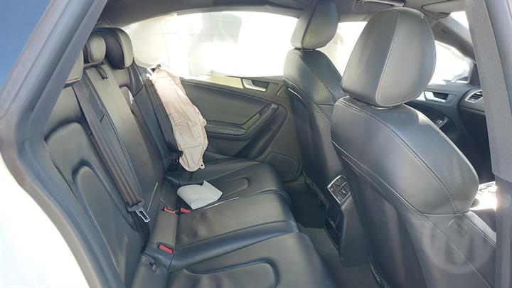 2014 AUDI A5/S5 8T, A5, HATCH, MANUAL FOLD, NON HEATED, NON LANE CHANGE ASSIST (6XC/7Y0), 10/09-11/16 8T8857409J LEFT DOOR MIRROR