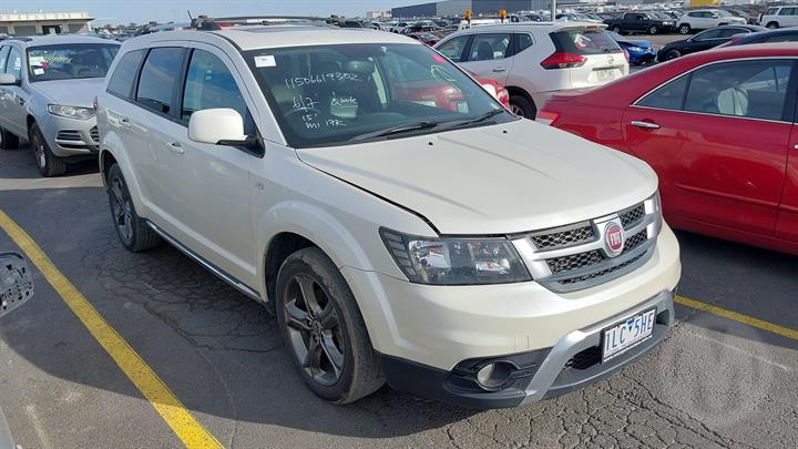 2015 FIAT FREEMONT FRONT, W/ SUNGLASS HOLDER TYPE, JF, 04/13-01/17  COURTESY LIGHT