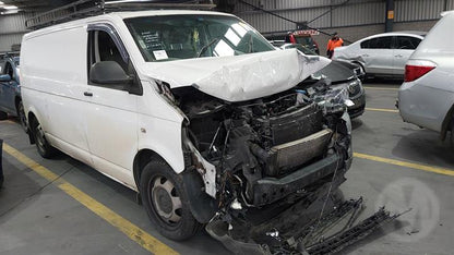 2013 VOLKSWAGEN TRANSPORTER DIESEL, 2.0, TURBO, AUTO T/M TYPE, T5, 12/09-06/15 02E911024A STARTER