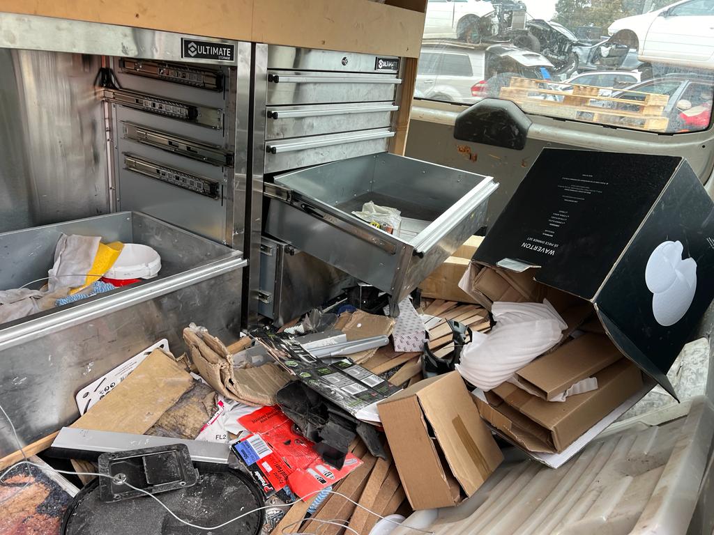 2013 VOLKSWAGEN TRANSPORTER ENGINE ECU, 2.0, DIESEL, AUTO T/M, P/N 03L906019DG, ECU ONLY, T5, 03/10-06/15  ECU