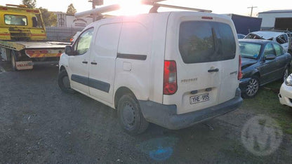 2011 PEUGEOT PARTNER MANUAL, DIESEL, 1.6, 20DP47 CODE, 09/08-01/15  TRANS GEARBOX