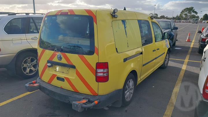 2012 VOLKSWAGEN CADDY 2K, LWB VAN/WAGON, W/ WINDOW TYPE, 12/04-06/15 2K3843108A RIGHT REAR DOOR