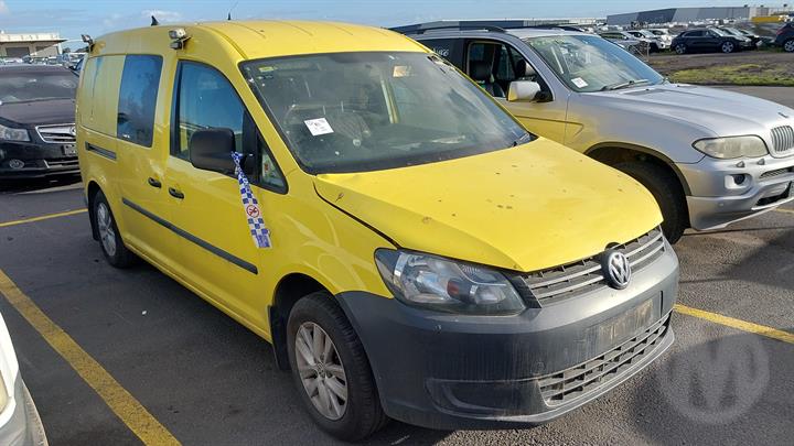 2012 VOLKSWAGEN CADDY 2K, LWB VAN/WAGON, W/ WINDOW TYPE, 12/04-06/15 2K3843108A RIGHT REAR DOOR