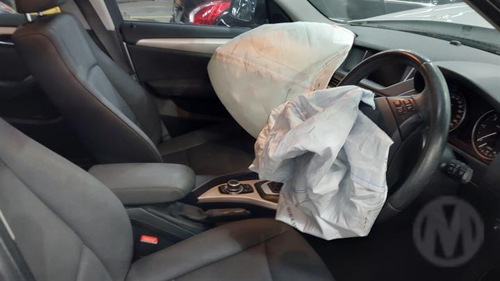 2013 BMW X1 E84, 04/10-07/15 41002993820 RIGHT REAR DOOR SLIDING