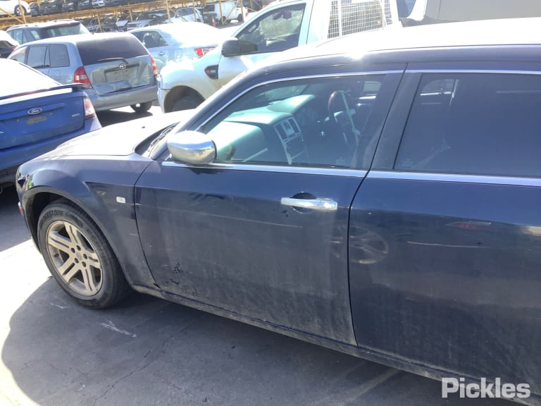 2007 CHRYSLER 300C LEFT FRONT DOOR LOCK, SEDAN/WAGON, 11/05-12/11 4589071AC DOOR BOOT GATE LOCK