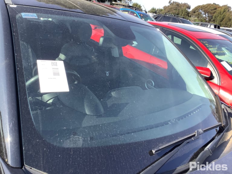 2017 FIAT 500X 06/15-01/21 51940471 LEFT REAR DOOR SLIDING