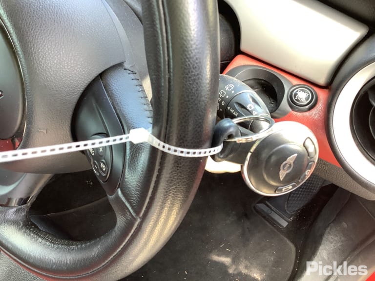 2011 MINI COOPER R56/R57, HATCH/CABRIO, CLEAR INDICATOR W/ RED CENTRE TYPE, 10/10-05/15 63217255909 LEFT TAILLIGHT