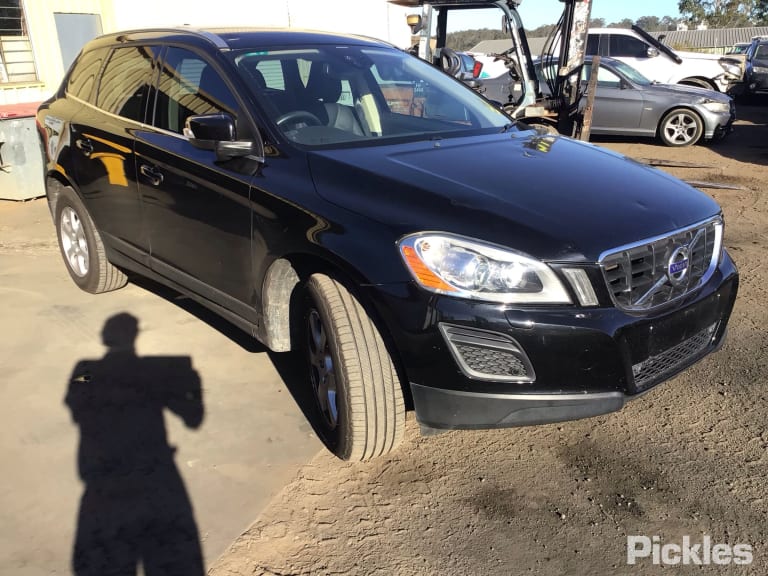 2012 VOLVO XC60 RIGHT FRONT DOOR LOCK, NON KEYLESS TYPE, DZ, 02/09-04/17 31253650 DOOR BOOT GATE LOCK