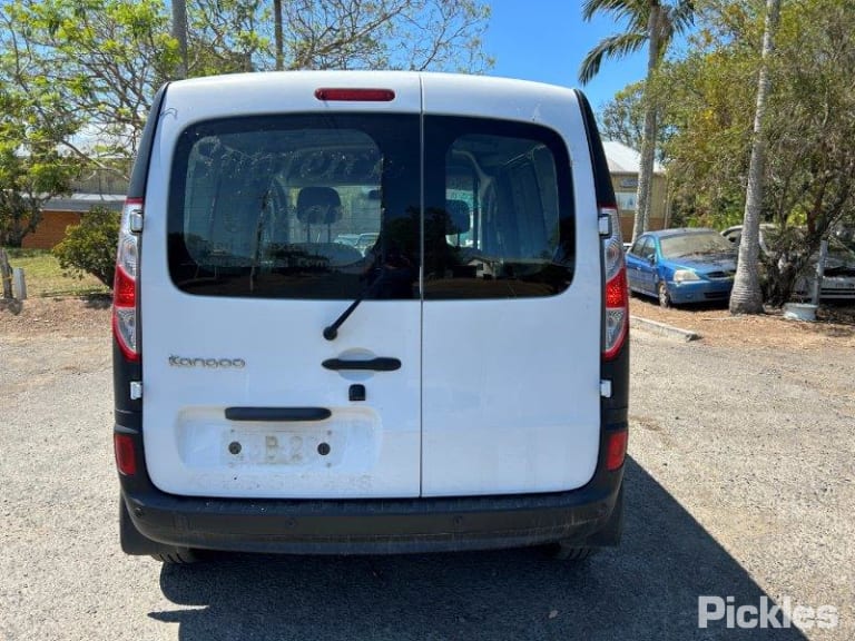 2022 RENAULT KANGOO X61, IN BODY, 09/13-02/22 265559212R LEFT TAILLIGHT