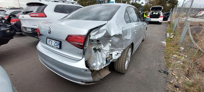 Wrecking 2016 VOLKSWAGEN JETTA for Used Parts VW1338