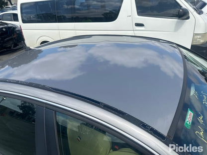 2008 MERCEDES C CLASS 4 SPOKE, ROUND BUTTON TYPE, AVANTGARDE/ELEGANCE PACK, W204, 07/07-04/11 A2044600303 STEERING WHEEL