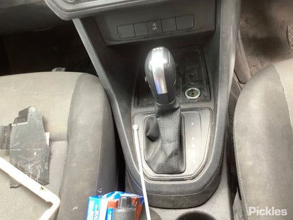 2017 VOLKSWAGEN CADDY RIGHT BARN DOOR LOCK, UPPER, 2KN, 07/15-02/21 7E0827162A DOOR BOOT GATE LOCK