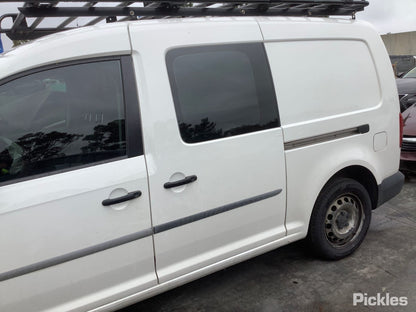 2017 VOLKSWAGEN CADDY DISPLAY COMPOSITION COLOUR, 5IN, 2KN, 12/15-02/21 1K8035150H RADIO CD DVD SAT TV