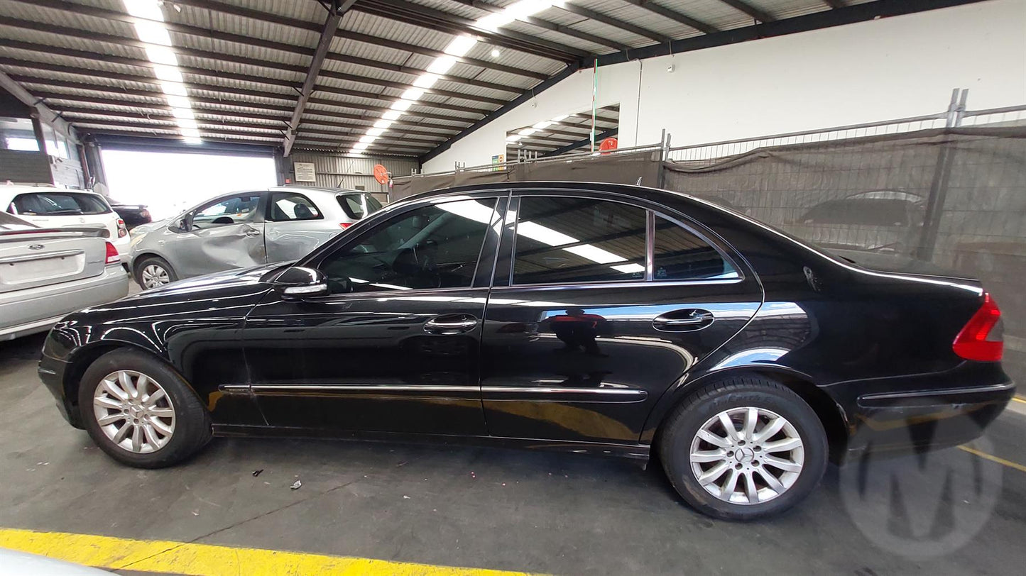 2007 MERCEDES E CLASS W211/S211, MANUAL FOLD (2 PLUG, 4/9 WIRE), 06/06-12/09  RIGHT DOOR MIRROR