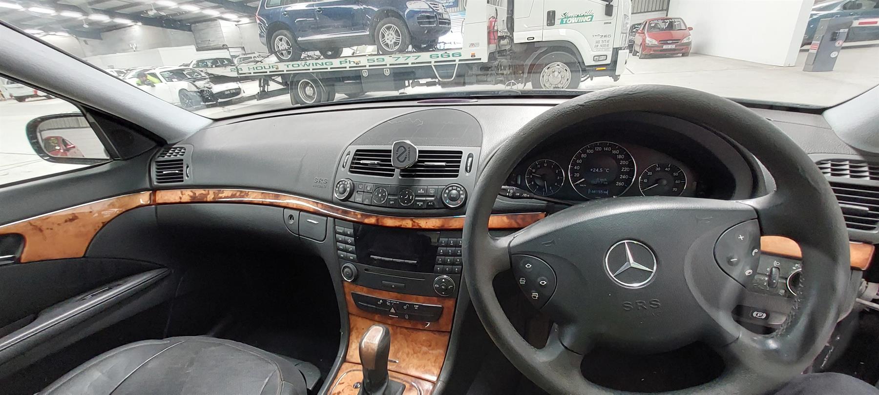 2005 MERCEDES E CLASS W211/S211, STANDARD TYPE, 08/02-12/09 A 211 323 55 00/A 211 323 91 00 LEFT FRONT STRUT
