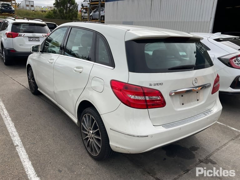 2014 MERCEDES B CLASS RH REAR, SEAT BELT ONLY, W246, 12/11-01/15 A2468602885 SEAT BELT STALK