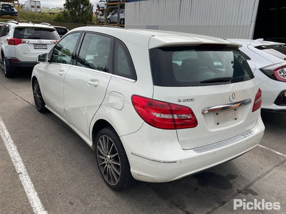 2014 MERCEDES B CLASS RH REAR, SEAT BELT ONLY, W246, 12/11-01/15 A2468602885 SEAT BELT STALK