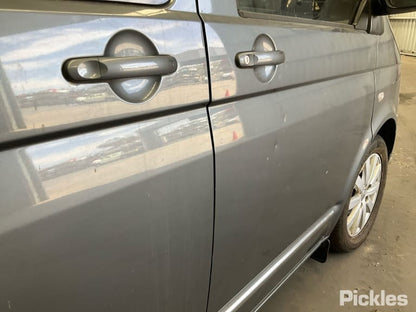 2013 VOLKSWAGEN TRANSPORTER T5, CARAVELLE/MULTIVAN, NON MOULD TYPE, 12/04-06/15  LEFT FRONT DOOR