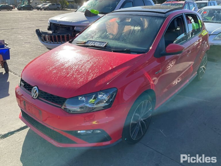 2016 VOLKSWAGEN POLO STEERING WHEEL, 6R, 05/14-09/17 6C0880201G RIGHT AIRBAG