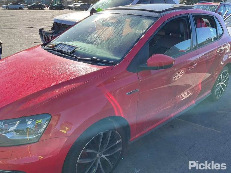 2016 VOLKSWAGEN POLO 6R, 5DR HATCH, 05/14-09/17 6R0845201A LEFT FRONT DOOR WINDOW