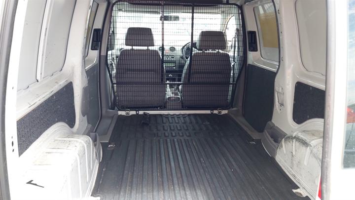 2010 VOLKSWAGEN CADDY 2K, LWB VAN, W/O WINDOW TYPE, 12/04-06/15 2K3843107 / 2K3843107B LEFT REAR DOOR SLIDING