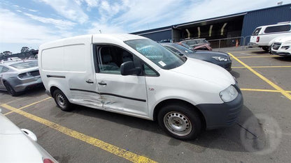 2010 VOLKSWAGEN CADDY SINGLE DISC CD PLAYER (RCD300), BLACK BUTTONS CD TYPE, 2K, 12/04-08/10 1K0057186JX / 1K0057186LX / 1K0057186PX RADIO CD DVD SAT TV