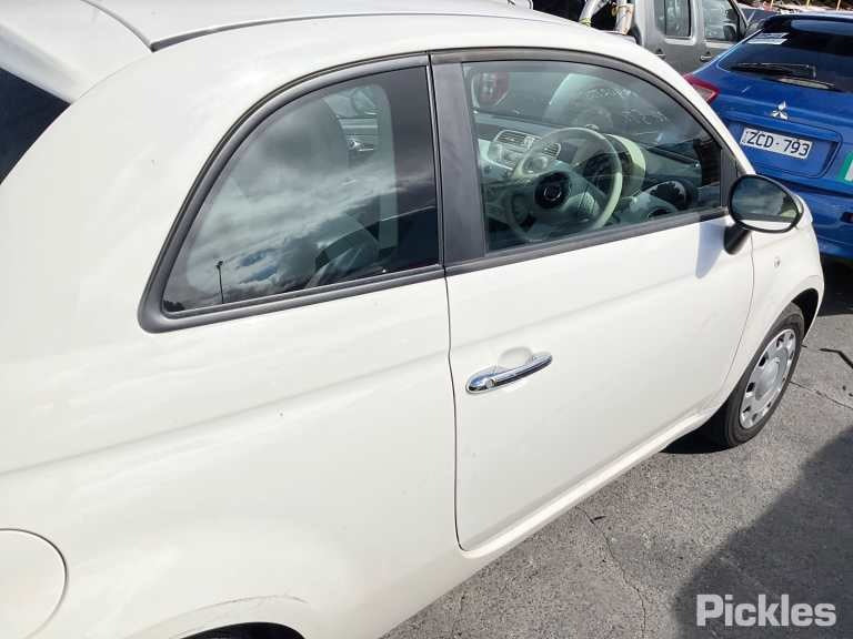 2014 FIAT 500 LH REAR, SEAT BELT ONLY, 03/08- 735492577 SEAT BELT STALK