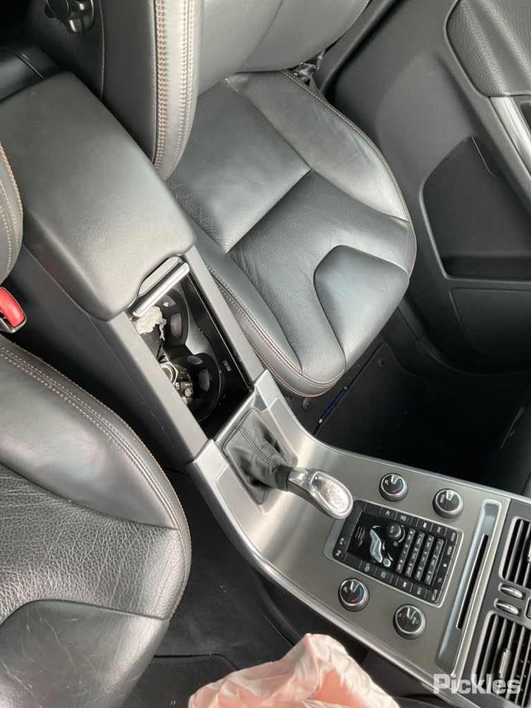 2013 VOLVO XC60 DZ, XENON TYPE, 02/09-09/13 31420682 RIGHT HEADLAMP