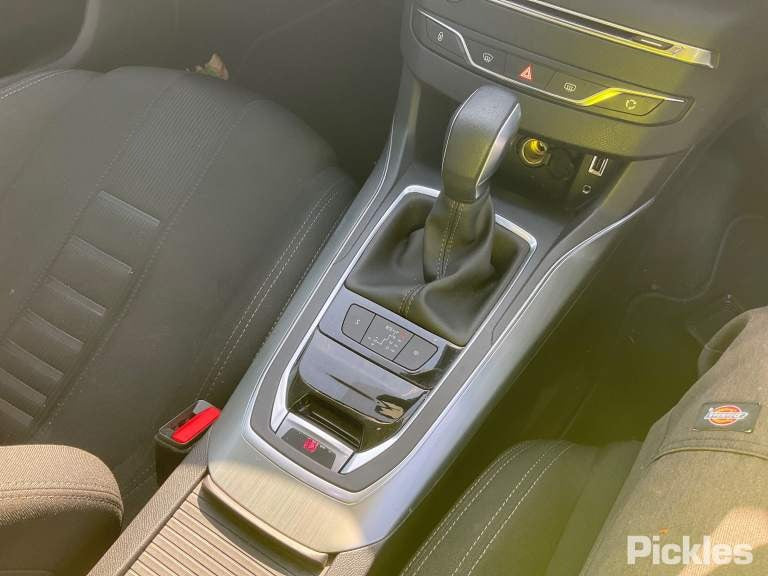 2015 PEUGEOT 308 AUTO, DIESEL, 2.0, TURBO, T9, VIN VF3L*AHX, 10/14-01/21  TRANS GEARBOX