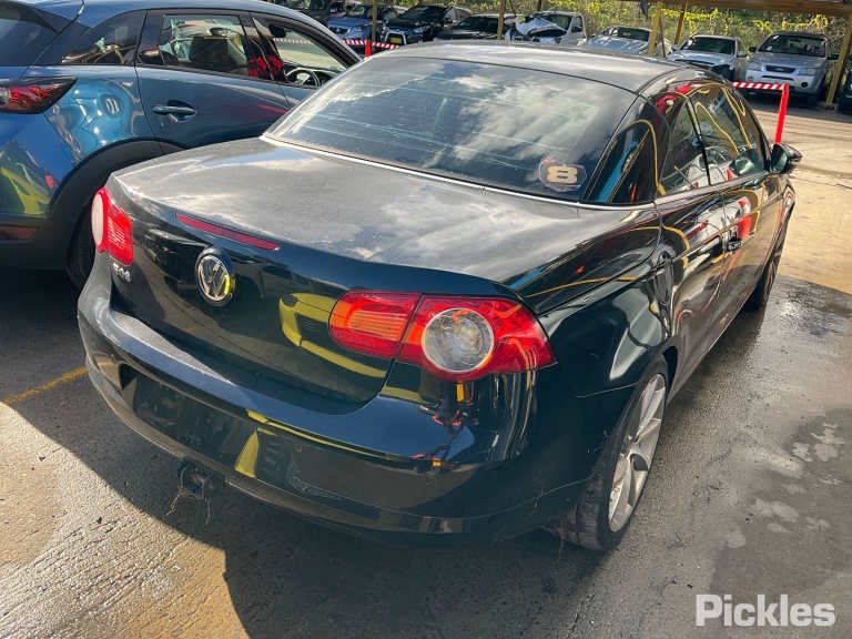 2010 VOLKSWAGEN EOS PETROL ENG TYPE ,W/ PARK SENSORS , 02/07-04/11 1Q0807417D REAR BUMPER