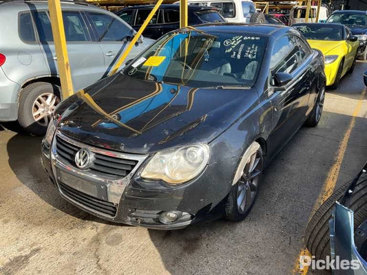 2010 VOLKSWAGEN EOS PETROL ENG TYPE ,W/ PARK SENSORS , 02/07-04/11 1Q0807417D REAR BUMPER