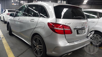 2016 MERCEDES B CLASS W246, 12/11-02/19 A2467250110 LEFT FRONT DOOR WINDOW