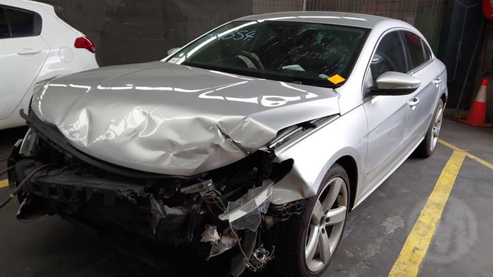 2009 VOLKSWAGEN PASSAT 3CC, SEDAN, 01/09-12/16 3C0905843R IGNITION W KEY