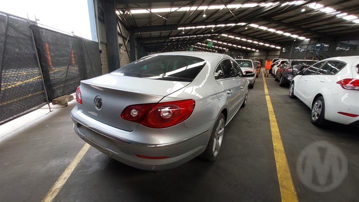 2009 VOLKSWAGEN PASSAT 3CC, SEDAN, 01/09-12/16 3C0905843R IGNITION W KEY