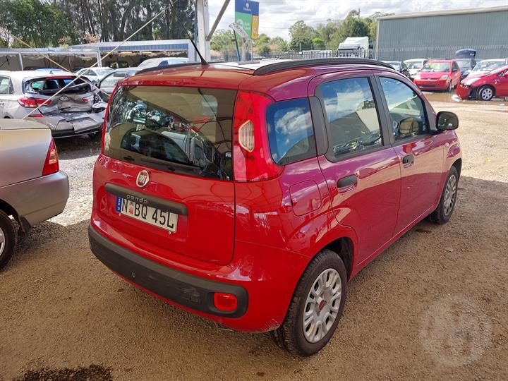 2015 FIAT PANDA IN BODY, 150 SERIES, 10/13-12/15 51843643 LEFT TAILLIGHT