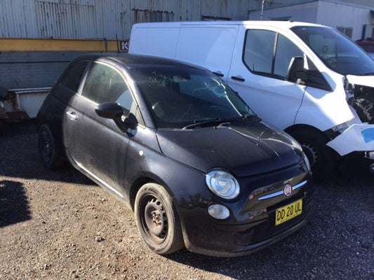2015 FIAT 500 IN BODY, HATCH, LIGHT GREY LENS EDGING, 03/08-09/15 51885549 LEFT TAILLIGHT