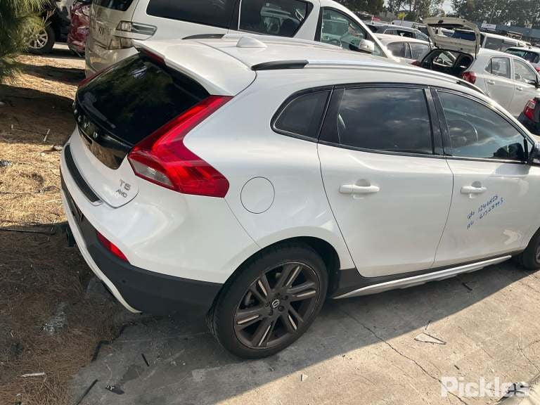 2015 VOLVO S40 V40 02/13-01/19 31367484 GEAR STICK SHIFTER