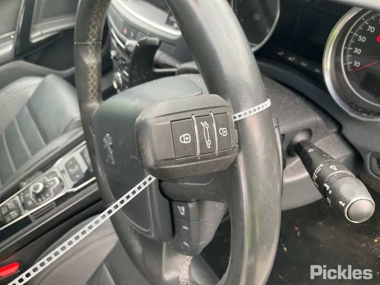 2013 PEUGEOT 508 LH FRONT, SEAT BELT ONLY, SEDAN/WAGON, 07/11-12/17  SEAT BELT STALK