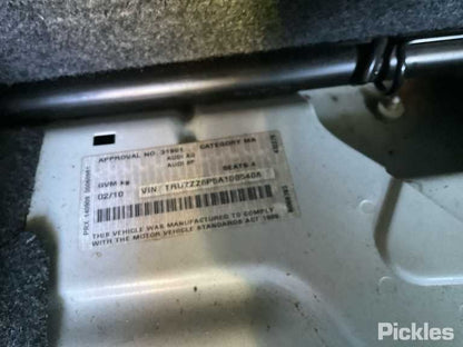 2010 AUDI A3 CENTRE REAR, SEAT BELT ONLY, HATCH/CABRIO, BEIGE, 8P, 06/04-04/13  SEAT BELT STALK