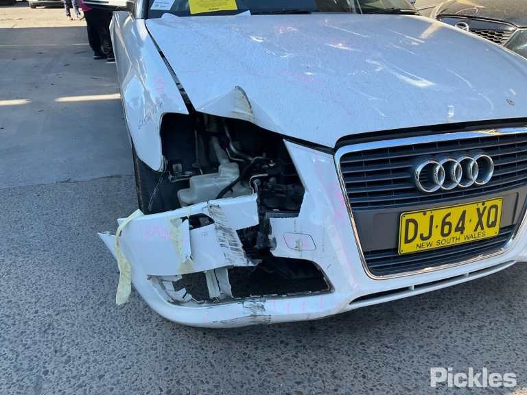 2010 AUDI A3 CENTRE REAR, SEAT BELT ONLY, HATCH/CABRIO, BEIGE, 8P, 06/04-04/13  SEAT BELT STALK