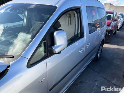 2011 VOLKSWAGEN CADDY 2K, 12/04-06/15 2K0 845 201 C LEFT FRONT DOOR WINDOW
