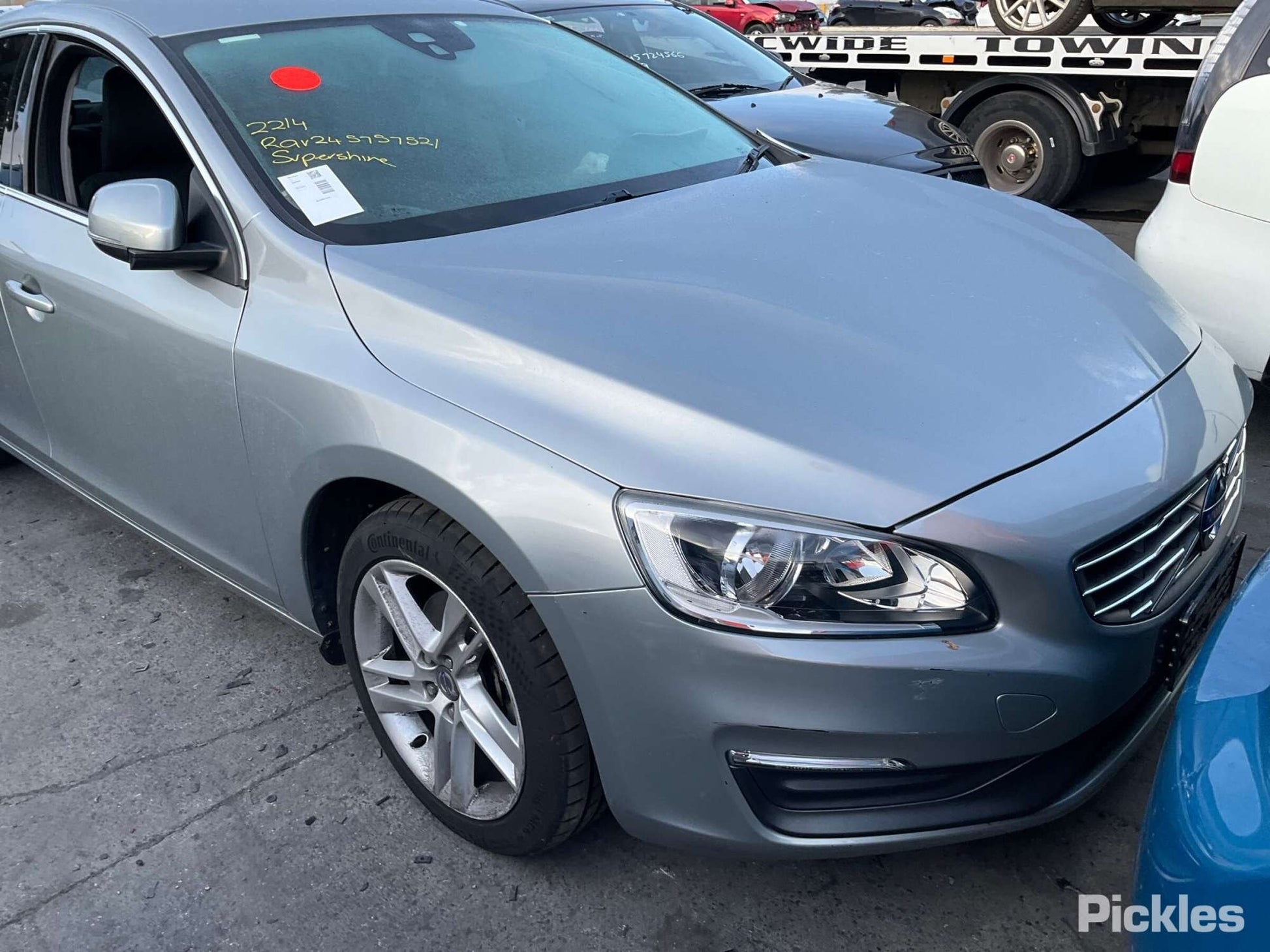 2014 VOLVO S60/V60 Mk2, 12/10-12/18 	8630203 GLOVE BOX