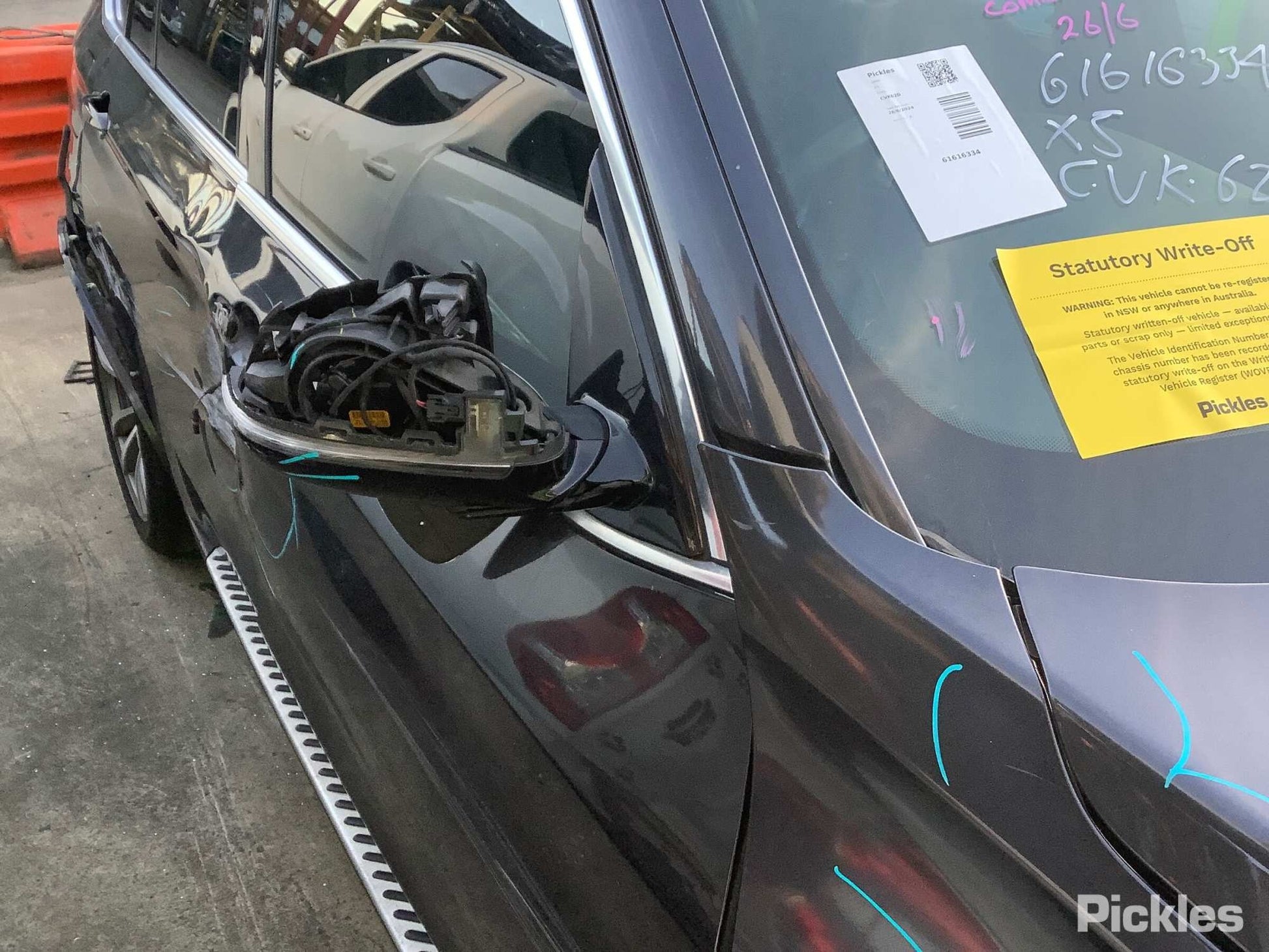 2014 BMW X5 F15, BI-XENON, NON ADAPTIVE TYPE-, 09/13-07/18 63117317103 LEFT HEADLAMP