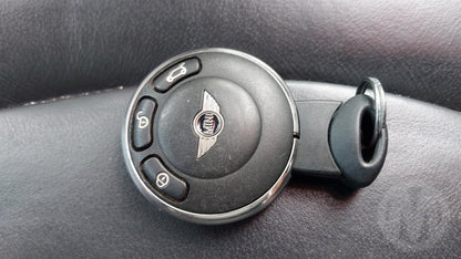 Wrecking 2015 MINI PACEMAN for Used Parts MN1448